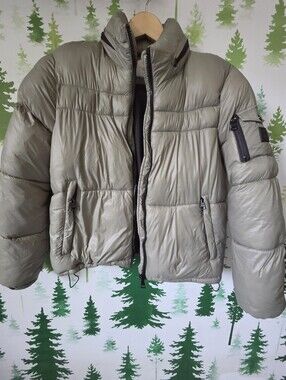 Madden Girl Womens/Juniors' Sage Green Puffer Jacket